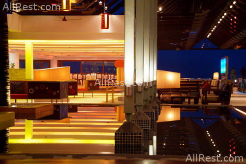 Le Meridien Barbarons 4